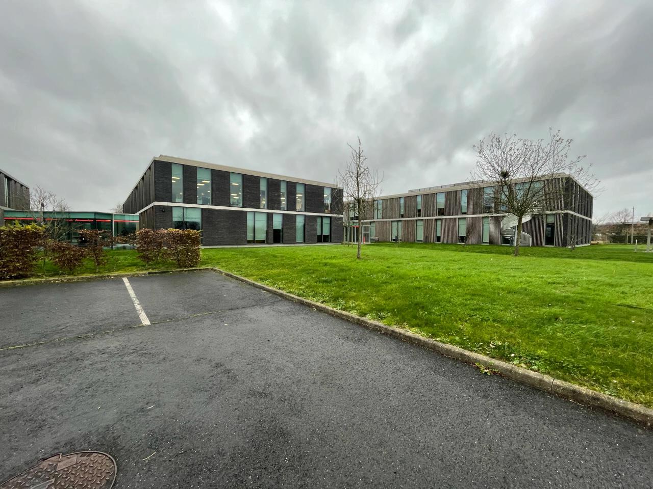 Bureau Sainghin-en-Mélantois 3865m² Location bureau Sainghin-en-Mélantois Nord OLBUR2528941 0